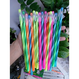 Hộp 20 cây bút bi mực xanh xoắn dài G Star nhập từ Ấn Độ chính hãng