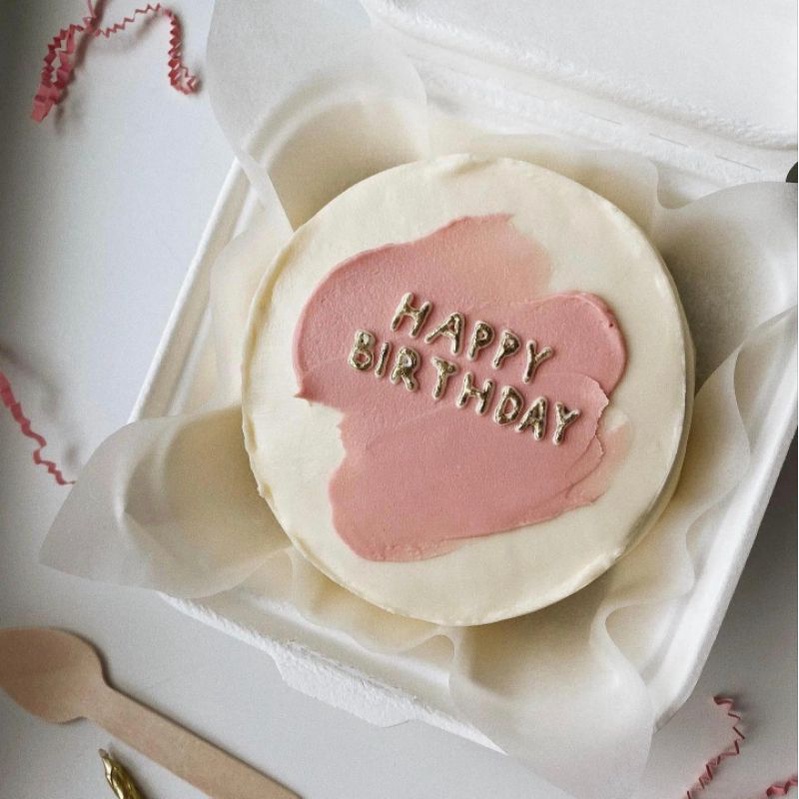 Bánh Kem Mini  - Chữ Nhũ Vàng Cao Cấp