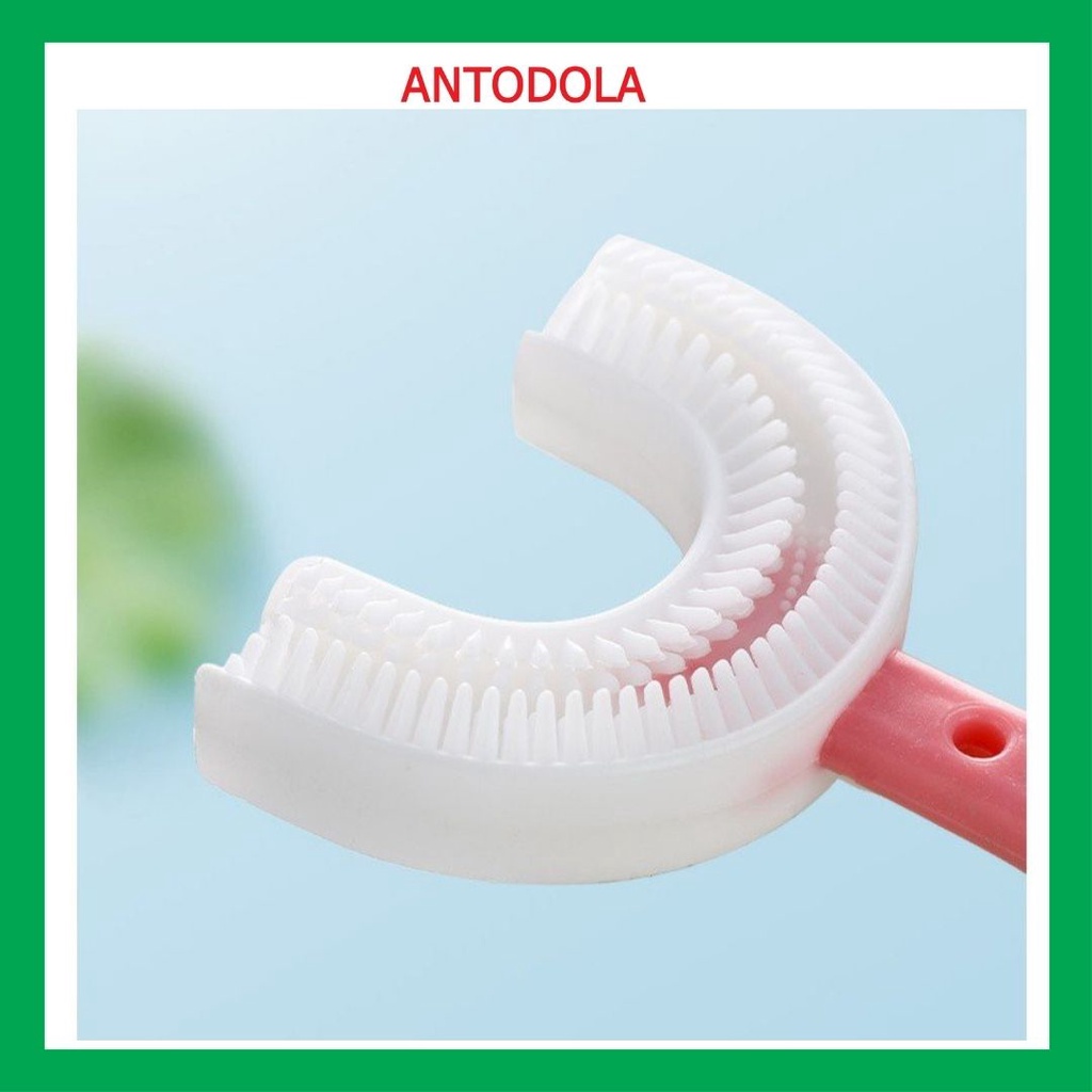 Bàn chải đánh răng cho bé chữ U chất liệu Silicon chịu được lực cắn, cho bé từ 2 tuổi - 12 tuổi