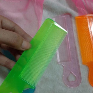 Lược dày chải chí