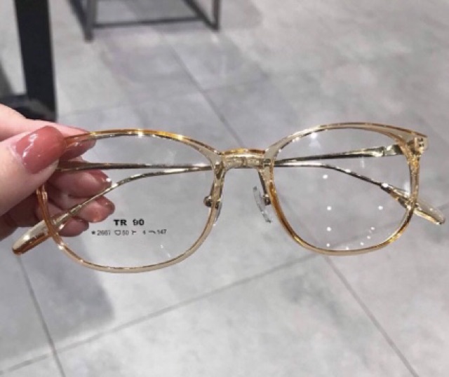 Gọng kính dẻo bầu chân cách điệu