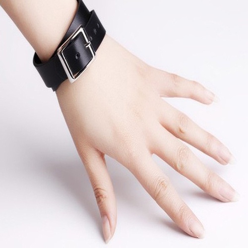 (Hàng Có Sẵn) VòNg Cổ Choker Giả Da ĐíNh Đinh TáN Cá TíNh