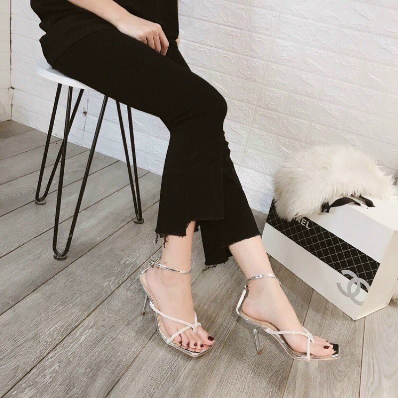 Sandal cao gót xỏ ngón đính đá HOT