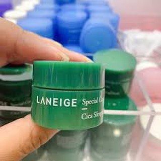 Mặt nạ ngủ dưỡng ẩm