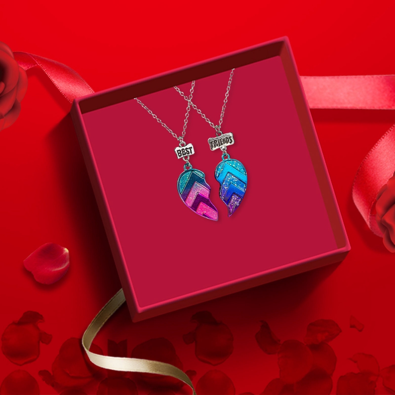 Set 2 vòng cổ Mặt Ghép Hình Trái Tim Cho Cặp Đôi