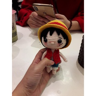 Búp bê luffy móc len