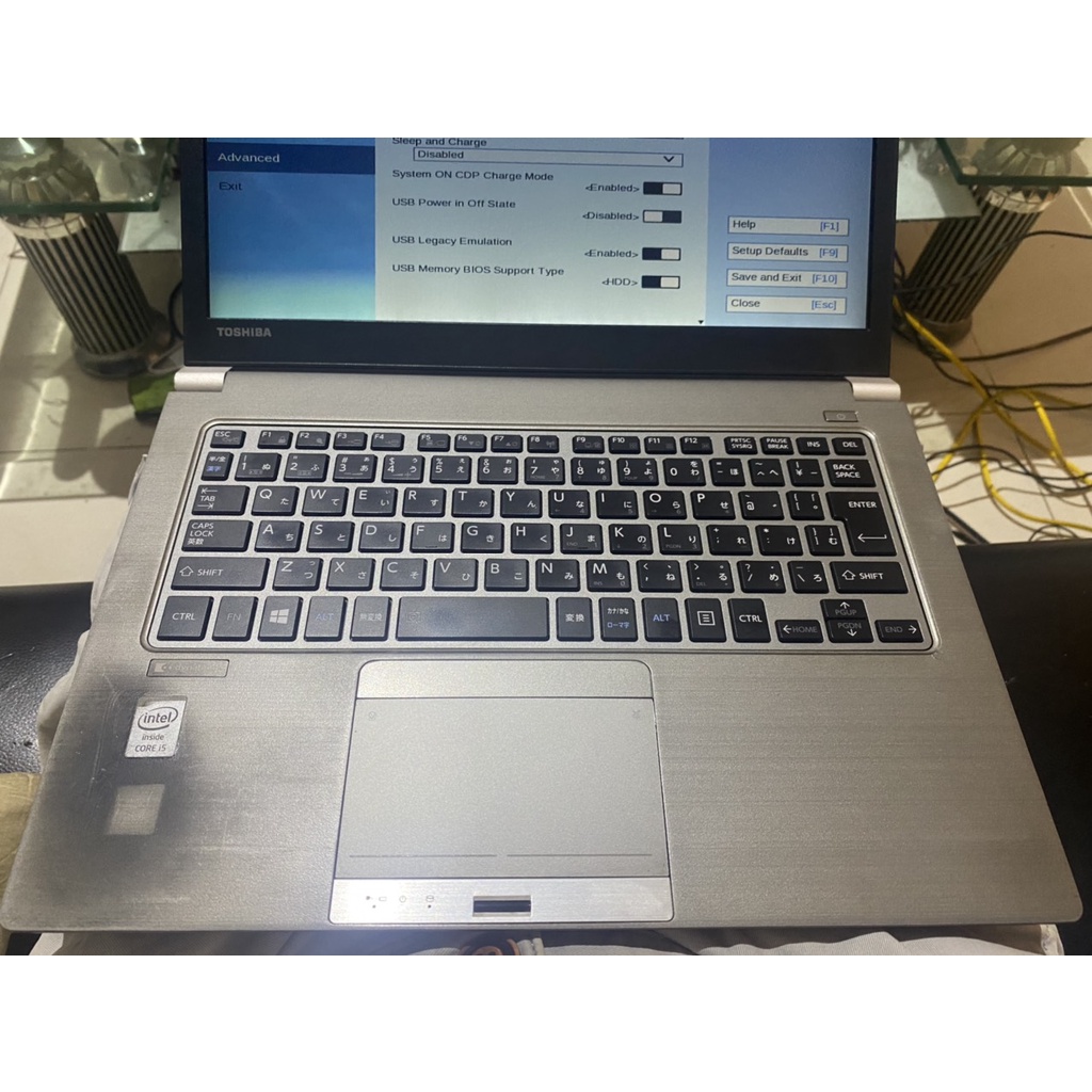 laptop giá rẻ Toshiba z30 i5 4210u ram 4 ssd 128