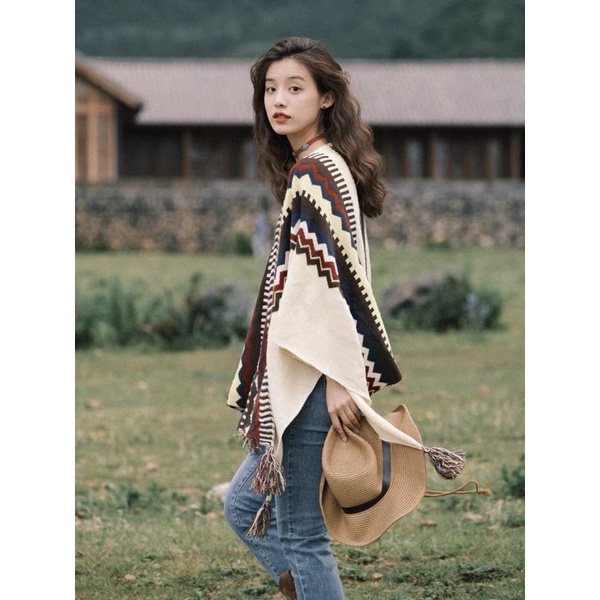 Khăn choàng len boho cá tính