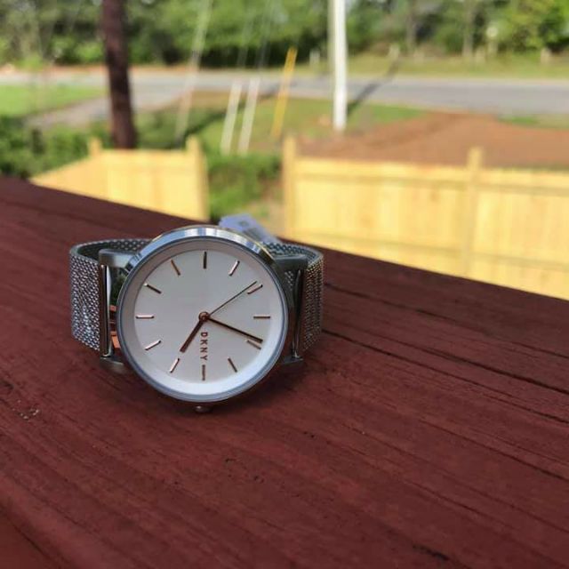Đồng hồ nữ DKNY size 34mm