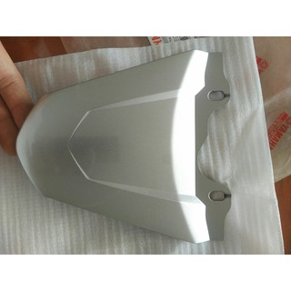 Mu rùa (Ốp đuôi) Sirius Yamaha Bạc