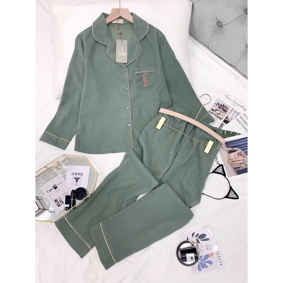 Bộ đồ Pyjama mặc nhà hãng SAM, Chất nhung tăm dày dặn dáng dài ấm áp, Thiết kế kiểu trơn đơn giản nữ tính