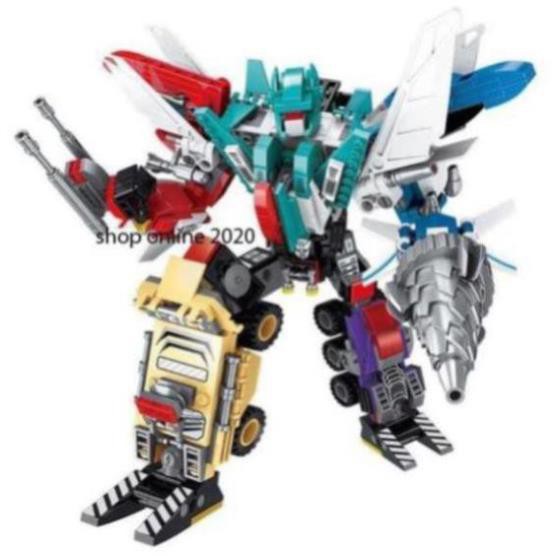Bộ lắp ráp robot biến hình siêu khủng doanhcb
