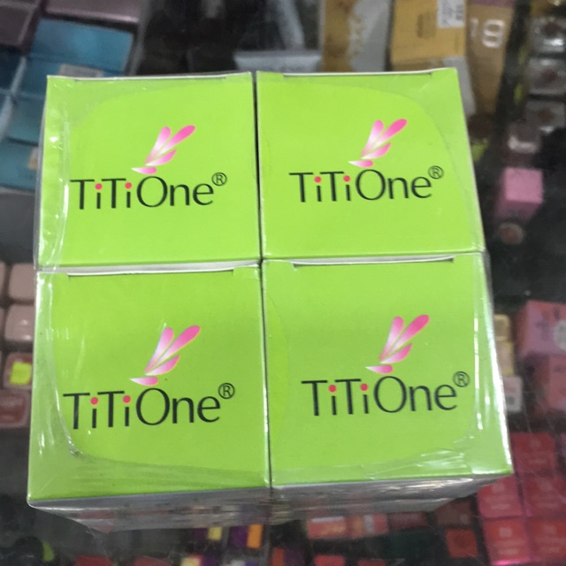 1 lố (8 hộp) keo hút mụn TiTiOne 15g