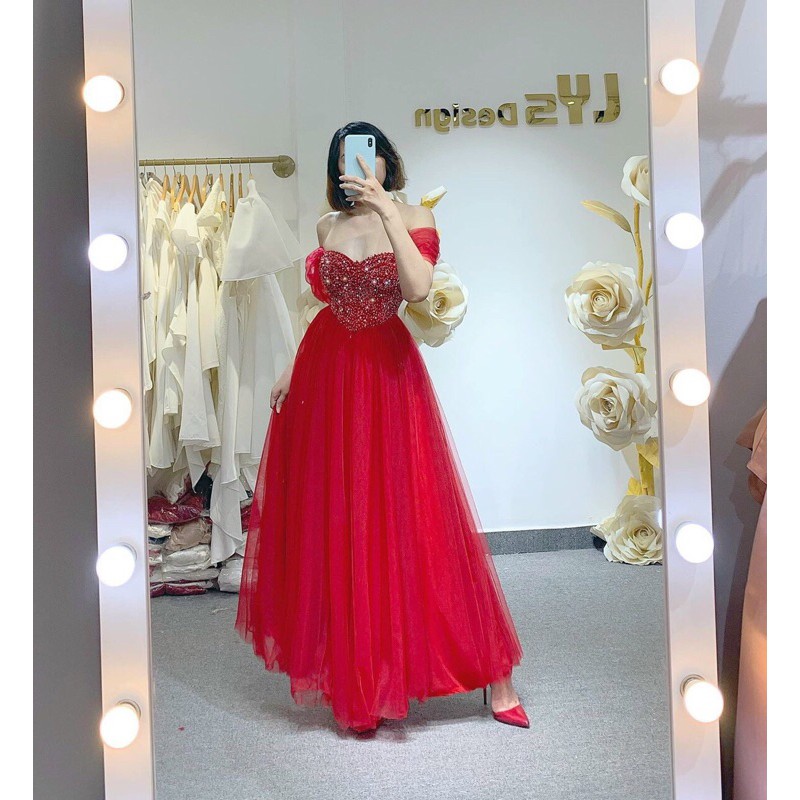 ĐẦM XOÈ TRỄVAI KẾT ĐÁ