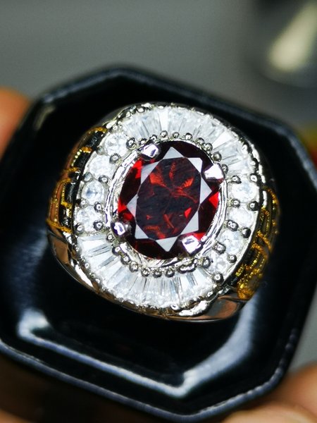 Nhẫn Đính Đá Garnet Tự Nhiên Chất Lượng Cao