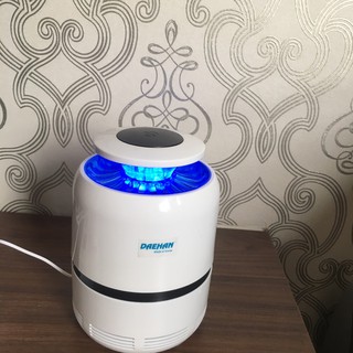 Đèn bắt muỗi Daehan