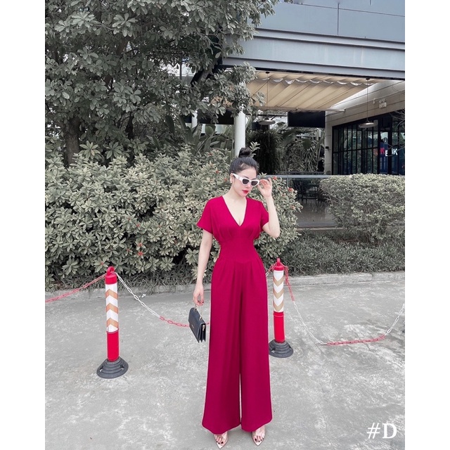 Jum sóng nhăn cổ V