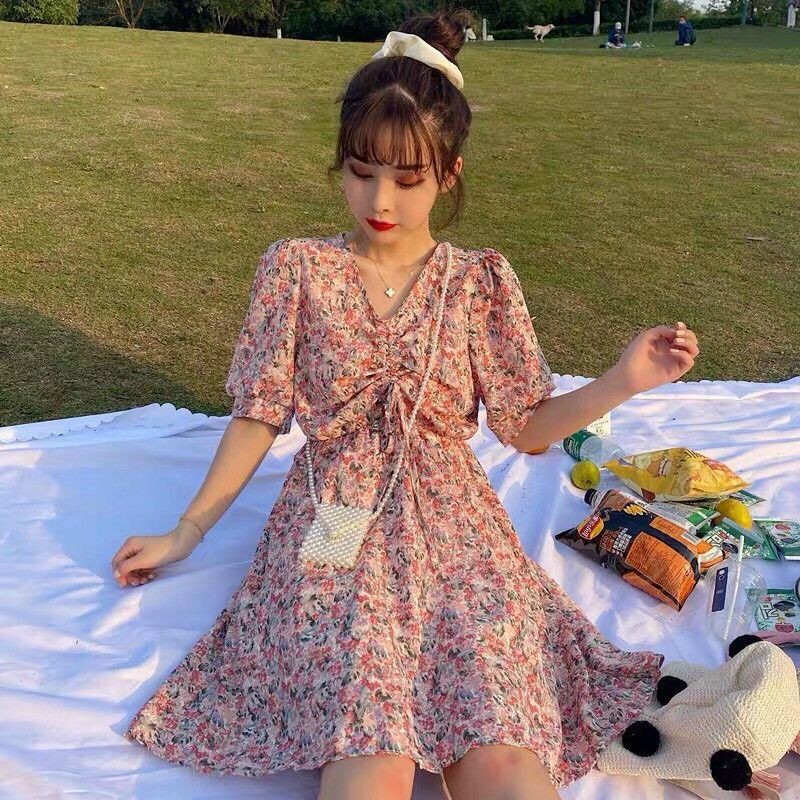 [Mã WAMT1505 giảm 10K đơn 0K] 🛑SALE GIÁ RẺ🛑Đầm Hoa Nhí Rút Ngực Form Xoè Chất Lụa Hoa Đẹp Mê Ly | BigBuy360 - bigbuy360.vn