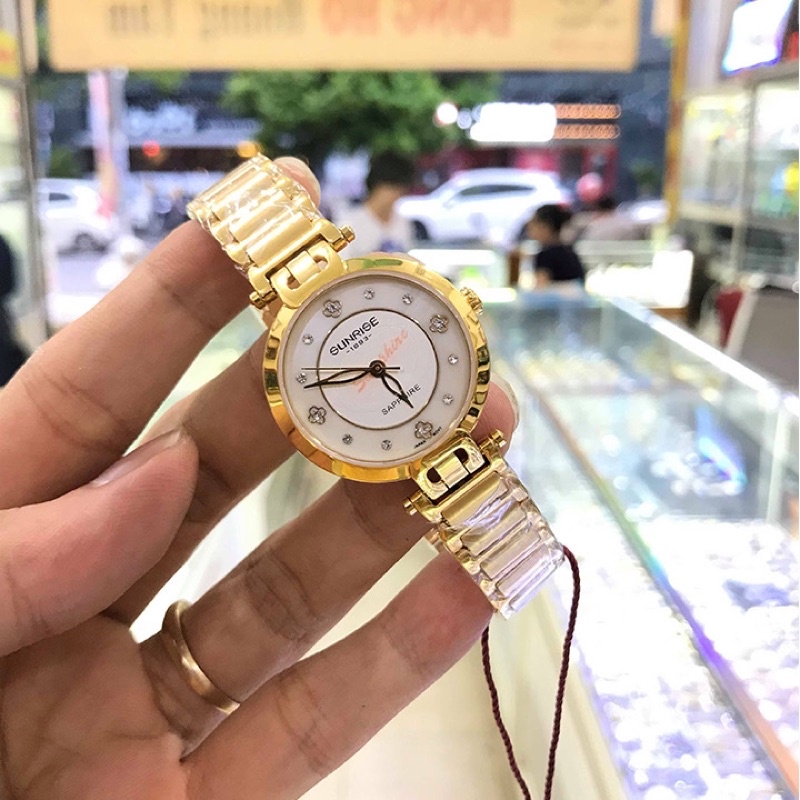 Đồng hồ nữ SUNRISE 2209SC Siêu Sang Kính Sapphire chống xước chống nước tuyệt đối