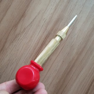 Dụng cụ định vị, đục lỗ tâm, lấy dấu bán tự động