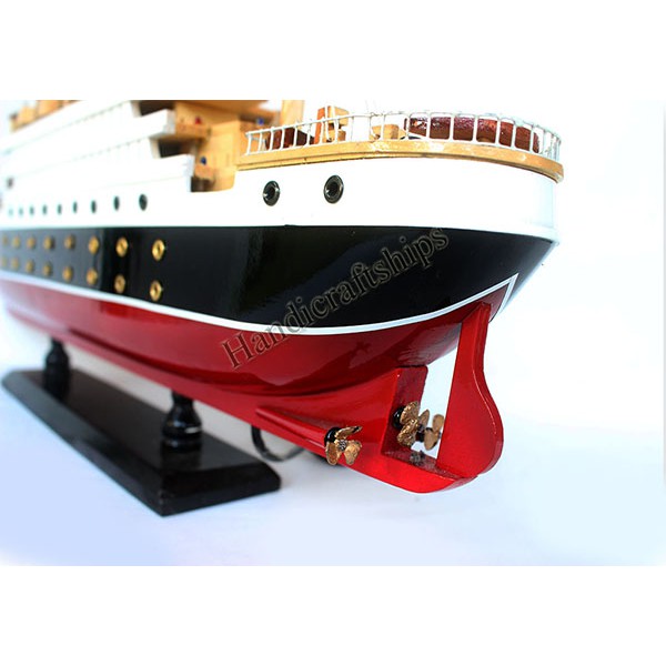 Mô hình tàu thuyền gỗ Titanic có điện (Thân: 60cm)