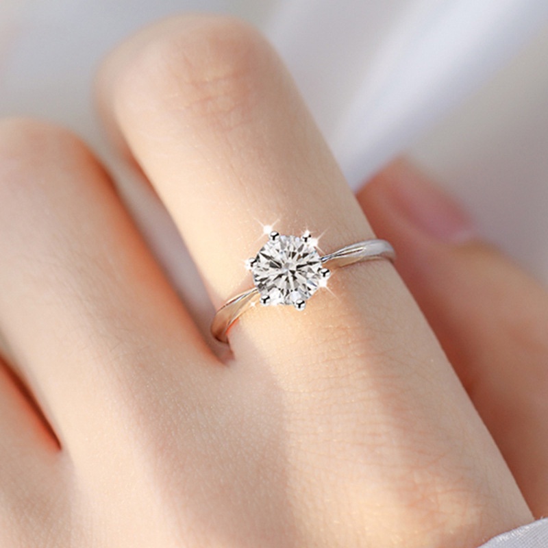 Nhẫn đính đá hình vương miện sang trọng cho nữ