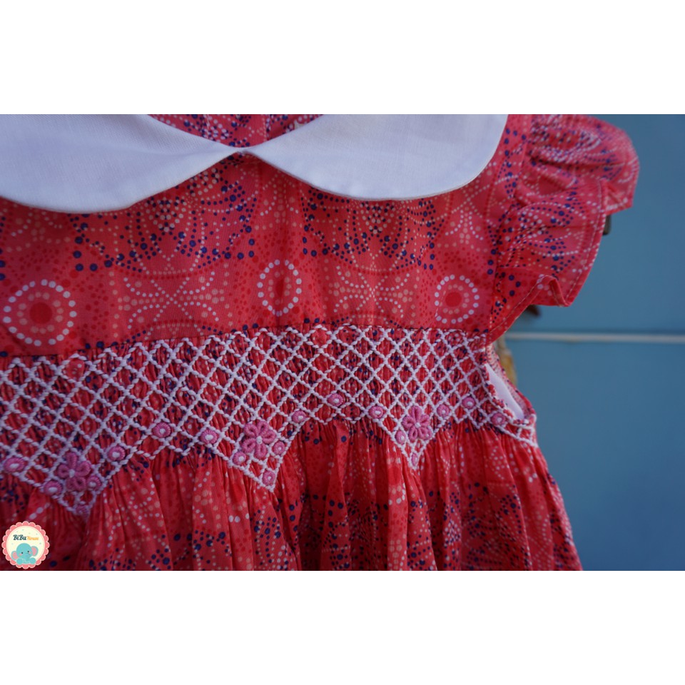 Đầm smock Daisy hồng cổ sen trắng, tay cánh tiên