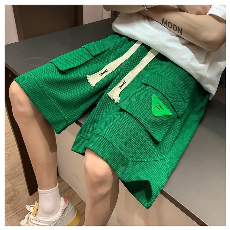 Quần Short Nam Có Túi Lớn Màu Xanh Lá / Đen Thời Trang Mùa Hè Phong Cách Hàn Quốc