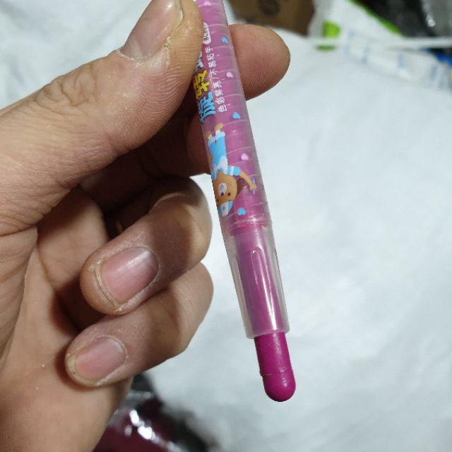 BÚT SÁP VẶN TÔ MÀU 12 MÀU