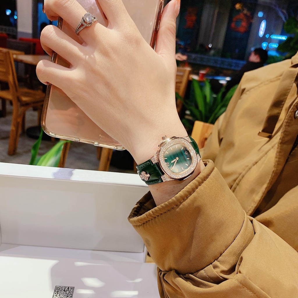 Đồng Hồ Nữ Rivero Vuông xanh lá cây