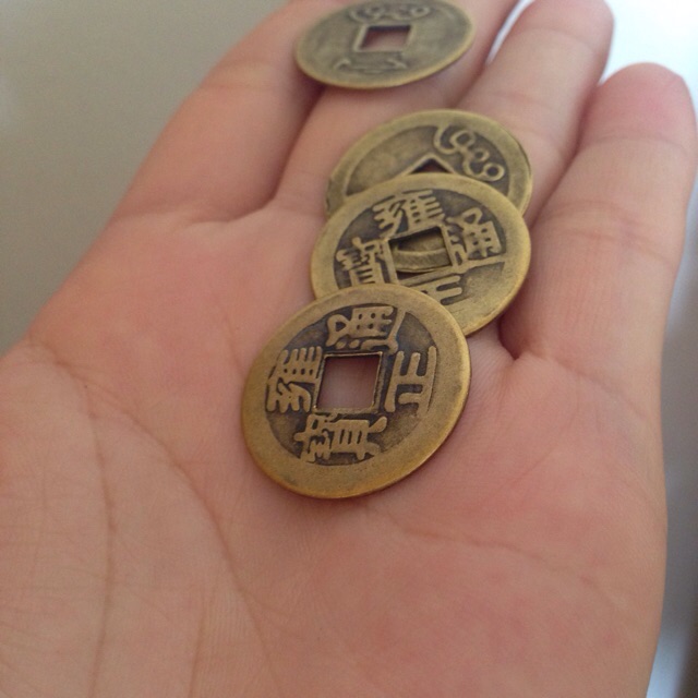 Combo 10 đồng xu cổ may mắn size bé