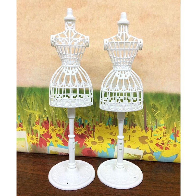 Móc Treo Quần Áo Búp Bê Tiện Lợi