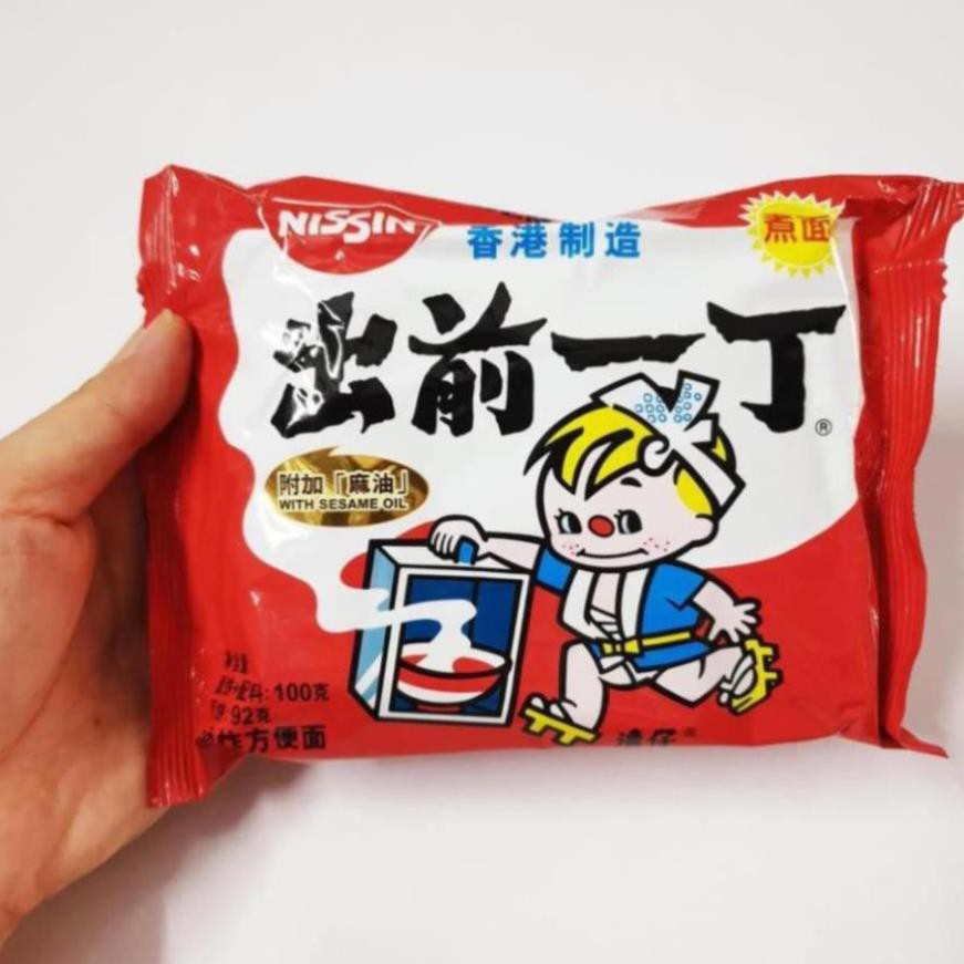 Nissin Mì ăn liền hương dầu mè (Demae Ramen 100gr)