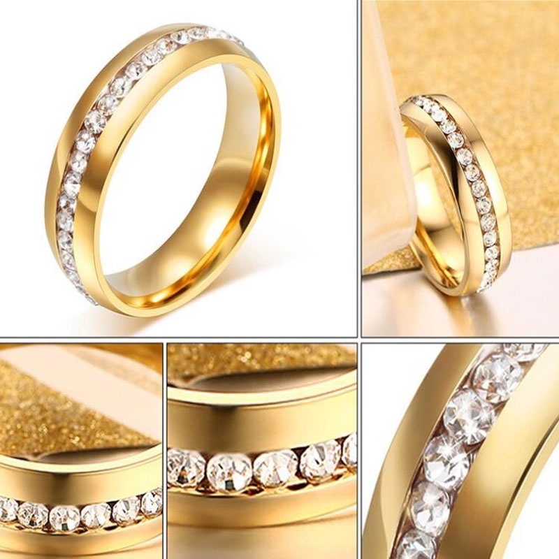 Nhẫn Đính Hôn Thép Titan Đính Đá Pha Lê Tinh Tế