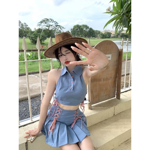 Set áo croptop + chân váy xếp ly buộc dây oder taobao