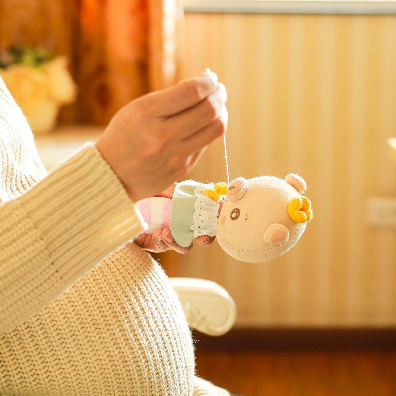 đồ chơi cho bé sơ sinh