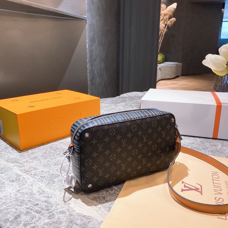 Túi đeo chéo lv cho nam