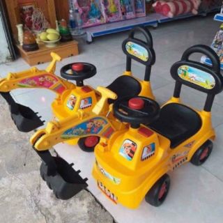 Xe cẩu chòi chân