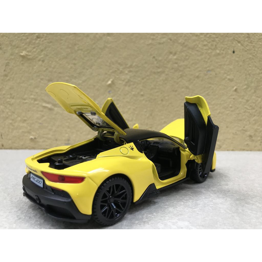 Mô hình xe ô tô Maserati MC20 2022 - 1:32