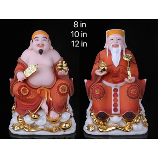 Tượng tài địa ngồi cục vàng áo màu cam họa tiết