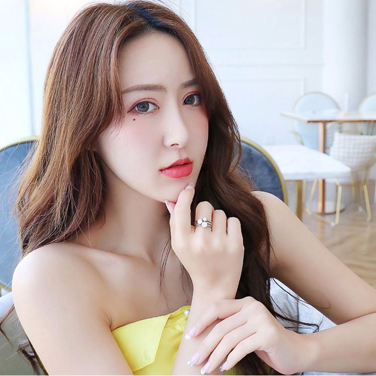 Nhẫn Bạc Sterling 100% S925 Sáu Góc Hình Trái Tim Và 8 Mũi Tên Màu Sắc Cổ Điển