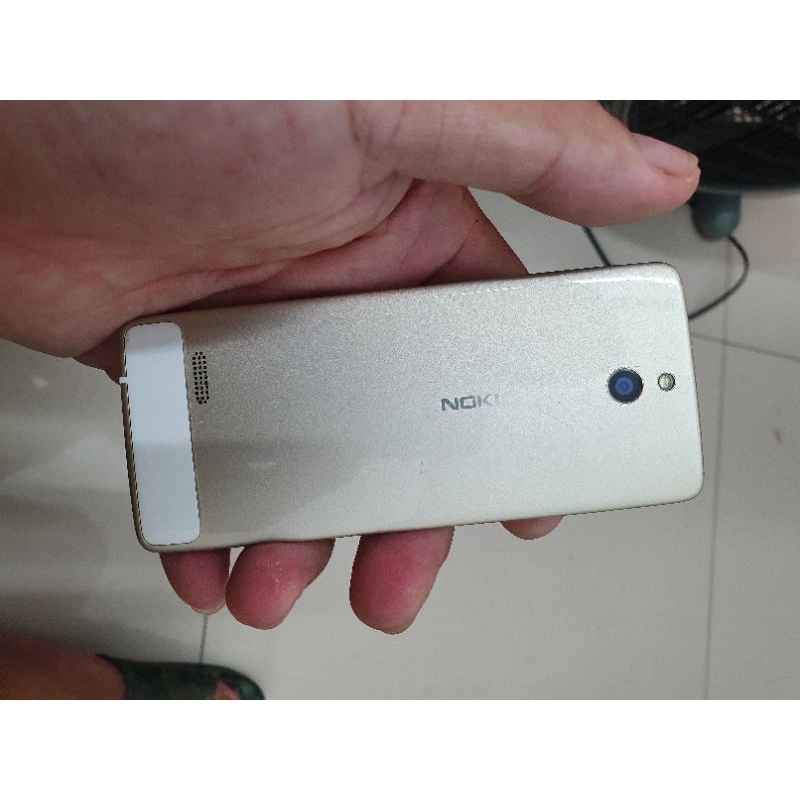 điên thoại nokia 515 zin