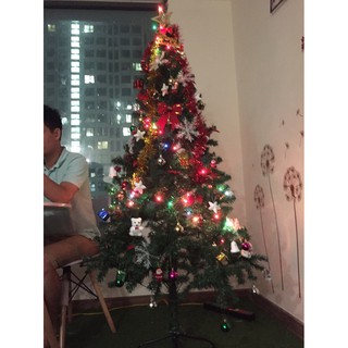 Cây thông noel 1m8 full phụ kiện và đèn LED mẫu 2021