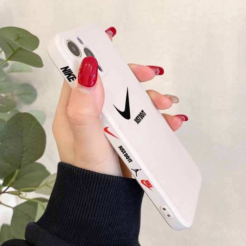 Ốp Điện Thoại Mềm Họa Tiết Trắng Đen Phát Sáng Trong Bóng Tối Cho iPhone 14ProMax 13Pro 12 11 XSMax