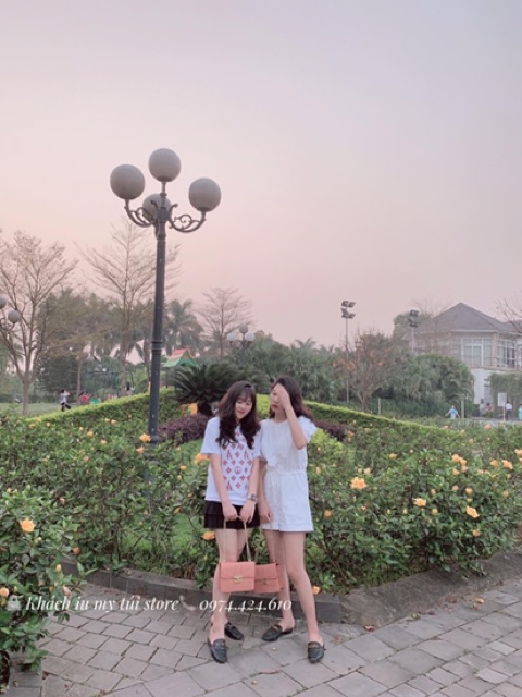 Túi quỳnh búp bê da sần size 21,5