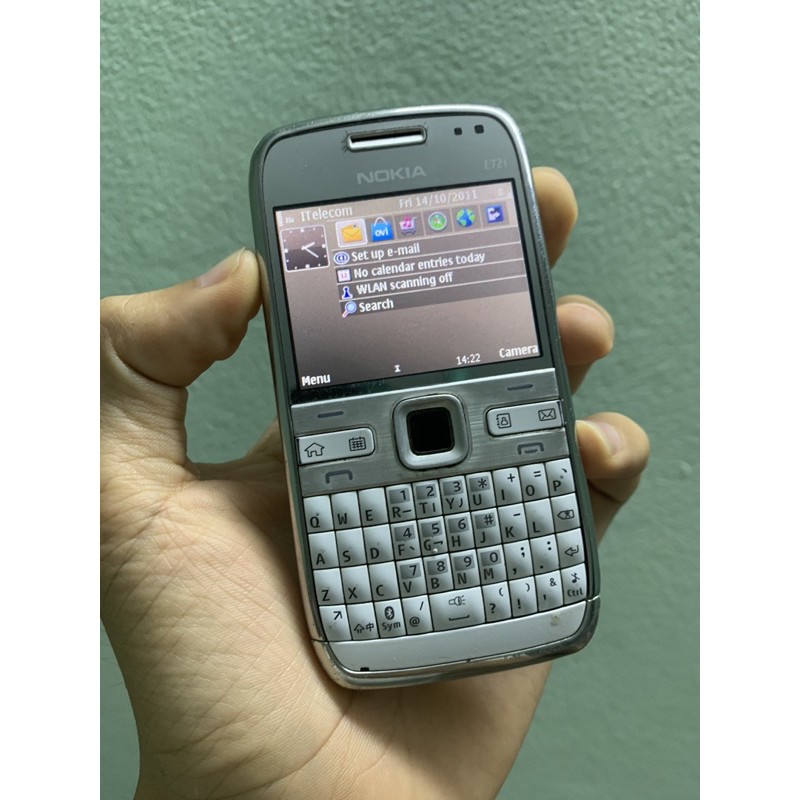 Nokia e72 nguyên zin all, vỏ zin. Máy sưu tầm. Có wifi 3g | BigBuy360 - bigbuy360.vn