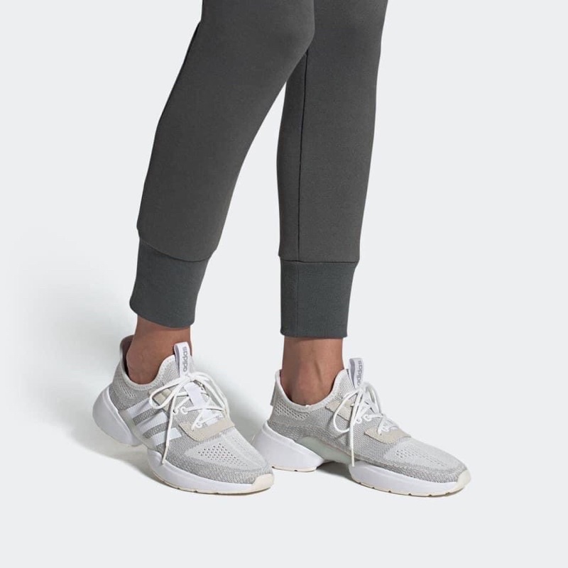 Giầy nữ sz 225cm