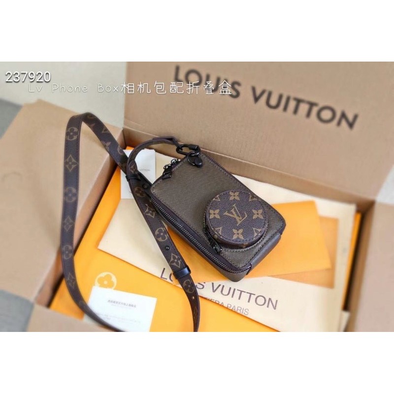 Túi đeo chéo L.V cao cấp 2021