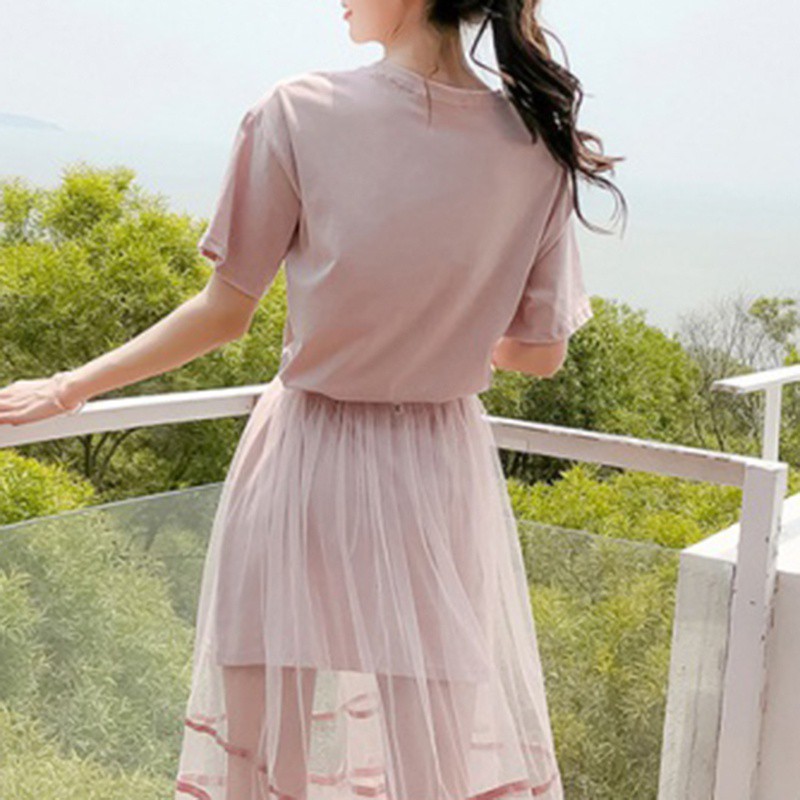 Set đầm thun suông tay ngắn in hình và chân váy lưới trẻ trung và duyên dáng cho nữ | BigBuy360 - bigbuy360.vn