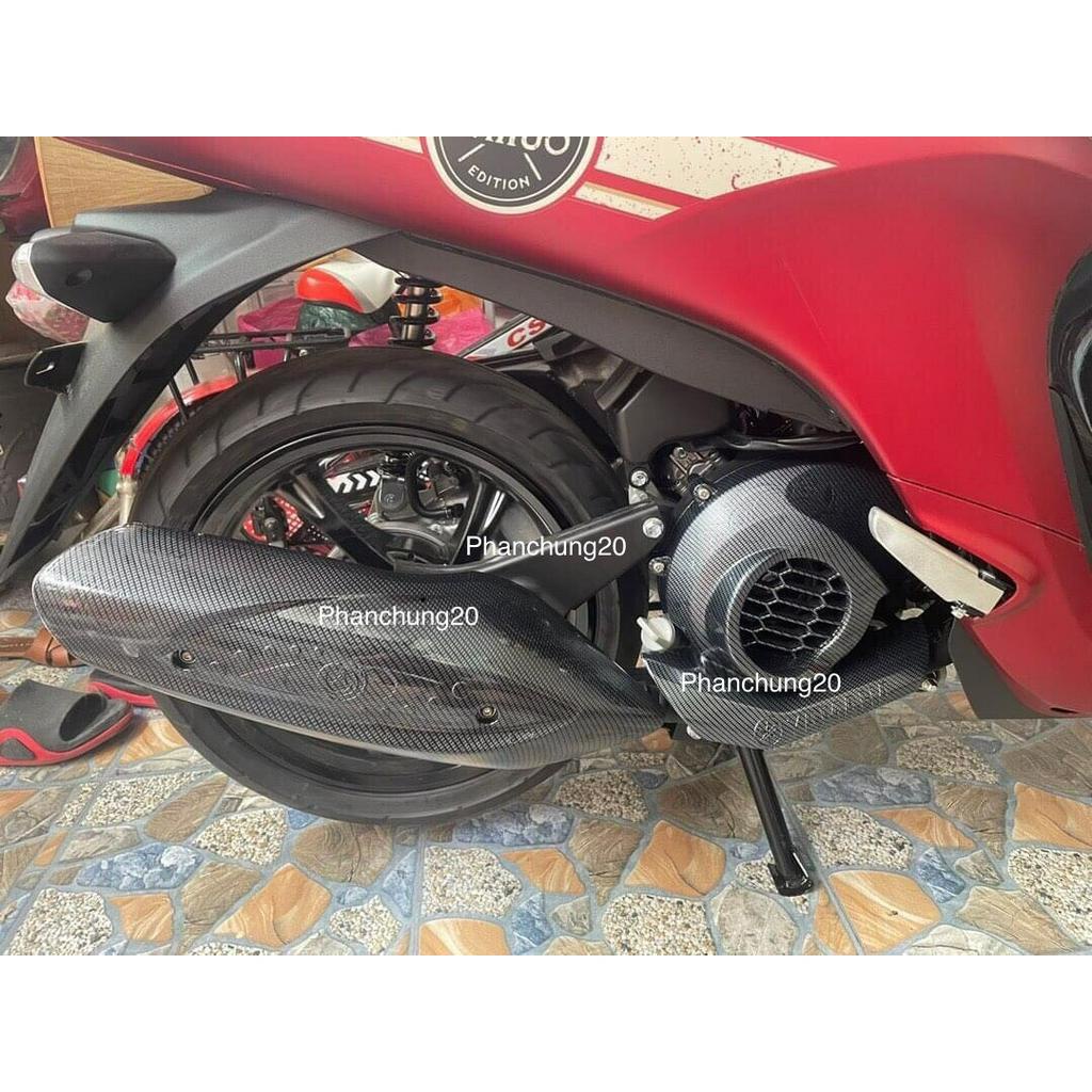 ỐP KÉT NƯỚC  DÙNG CHO XE JANUS 2016 - 2021 VÀ 2022 - 2024 CACBON / CROM